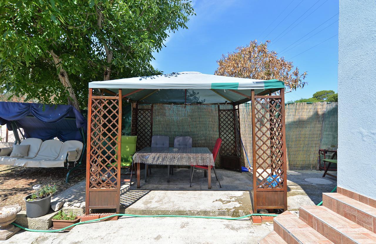 Apartments Dino 1374 Пула Екстериор снимка