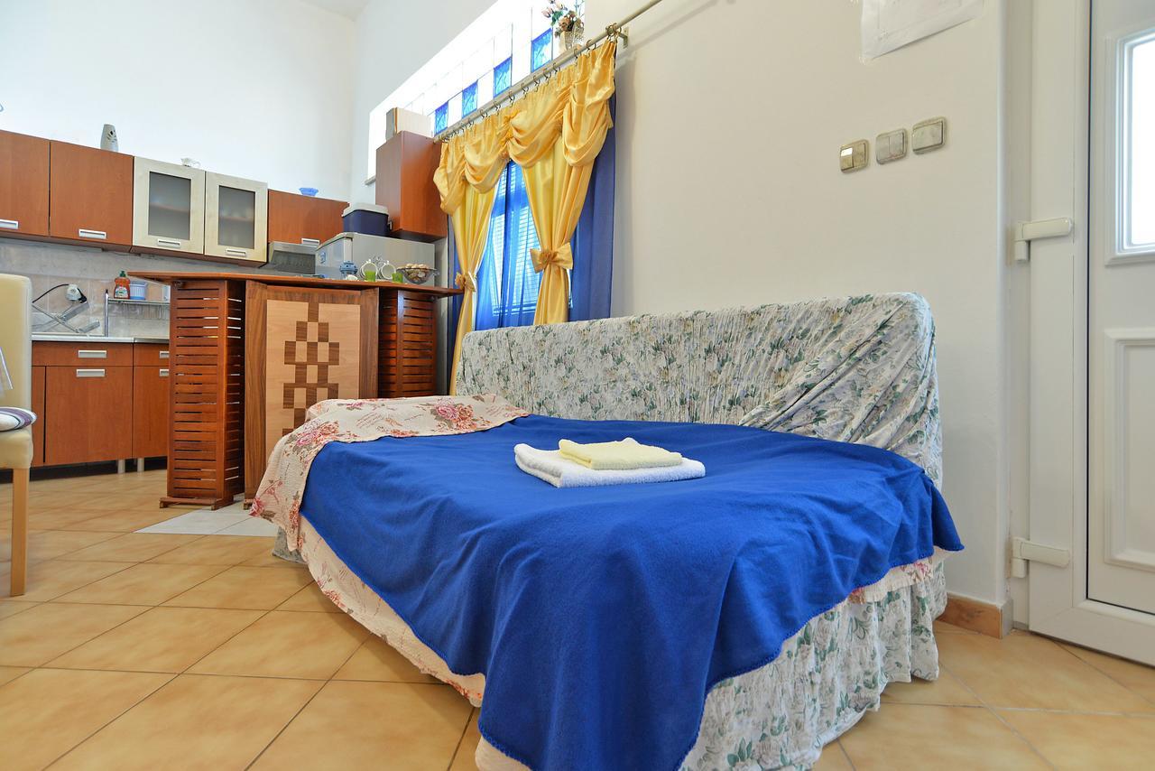 Apartments Dino 1374 Пула Екстериор снимка
